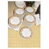 ROYAL NORFOLK 85 DINNER PLATES