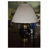 METAL BLACK GLASS LAMP