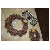 PINECONE WREATHS WITH SERVER TRAY ENAMELED VASE