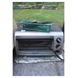 TOASTER OVEN, KNIVES, BASKET