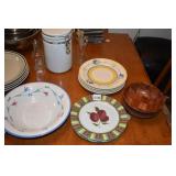 COFFEE CANISTER DINNER PLATES