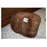 FUR MUFF