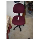 ROLLING OFFICE CHAIR
