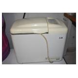 BREAD MAKER