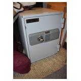 BILL BRISON BOOKS HANDY MAN BOOKS CDS ORGANIZER