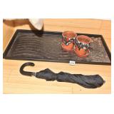 BOOT TRAY, 2 PLANTERS, UMBRELLA