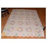 QUILT HAND STITCHED DRESDEN PLATE PATTERN 74" X