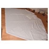 WHITE BED SKIRT WITH THICK FRINGE FULL SIZE,