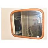 OAK MIRROR 26,5" X 22" BEVELED