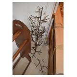 ORNAMENT METAL HOLDER W/ 1 BRANCH OFF