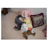EASTER STUFFED ANIMALS