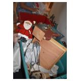 LARGE GROUP OF CHRISTMAS ITEMS IN TOTE INCL,