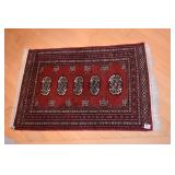 ANTIQUE AREA RUG 25" X 37"