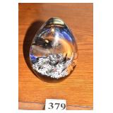 PAPERWEIGHT WITH FISH 4"H