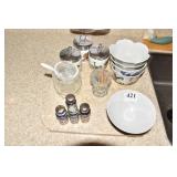 SMALL SALT N PEPPER AND 4 ASIAN BOWLS