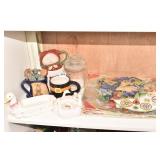KITCHEN ITEMS AND PLACE MATS