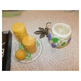 WALL CLOCK, CANDLES, LEAF HANGER