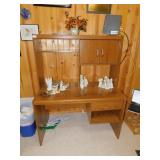 DESK UNIT WITH SINGLE DRAWER TWO DOOR CONTENTS