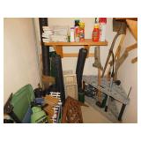 SHOVELS, HOLE DIGGER, PLASTIC SHOVEL/ TOOL