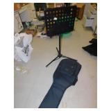 MUSIC EASEL, FENDER GUITAR BAG