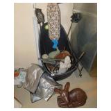 GARDEN DÉCOR, PLASTIC GARDENING WHEELBARROW