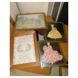 LARGE GROUP OF FRAMES AND PICTURES