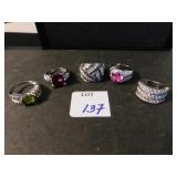 FIVE COSTUME JEWELRY LADIES RINGS
