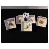 FIVE COSTUME JEWELRY LADIES RINGS