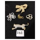 FIVE PIN BROOCHES UNICORN, BOW, RHINESTONES