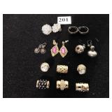 FIVE PAIR OF EARRINGS AND FIVE JOAN RIVERS GOLD