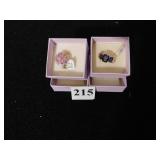 TWO 14K GOLD LADIES COSTUME JEWELRY RINGS SAPP