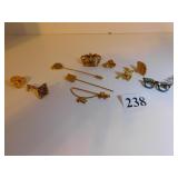 SMALL PINS, INCLUDING HEARTS, UMBRELLA, GLASSES,