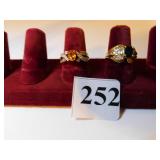 TWO LADIES 14K GOLD COSTUME JEWELRY RINGS AMBER