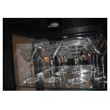 MARTINI GLASSES 6 FROSTED SWIRL GLASSES & 2 NOT