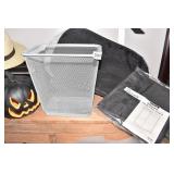 WAIST AND LAUNDRY BAG AND LIGHT UP PUMPKIN