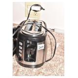 HAMILTON BEACH BAGEL WIDTH TOASTER CLEAN