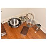STAINLESS STEEL BOWLS, SIFTER ETC.