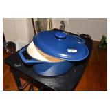 INNOVA CAST IRON OVAL POT