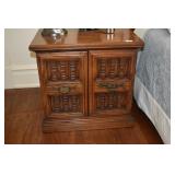 SIDE TABLE 2 DOOR W/ 1 PULL OUT DRAWER 25.5" W X