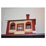 BIRD HOUSE - RED LOG LOOK