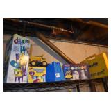 CHAIRS GAME, PLASTIC DUMPER, ETC.