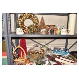 CHRISTMAS INCL WOODEN ORNAMENTS, SNOW DOME ETC.