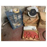 ORGANIZER BOX, CIRCULAR SAW, BENCH CLAMP, ROPE,