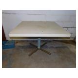 SQUARE WHITE TOP TABLE