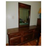 9 DRAWER DRESSER WITH MIRROR 30H72W19D