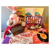 FAN FAIR MAGAZINES, LOONEY TUNES WATCH, BUMPER