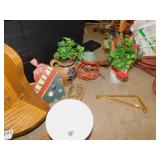 WOODEN DECORATIONS, PLANTER, ETC.