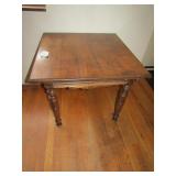 OAK SIDE TABLE W/ CARVED GALLERY 23" H X 27.5"