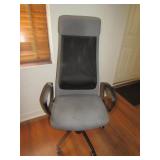 OFFICE CHAIR GRAY W/ BLACK MESH - LIKE NEW 5