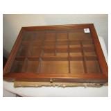 DISPLAY CASE 16" X 12" X 2.5" H